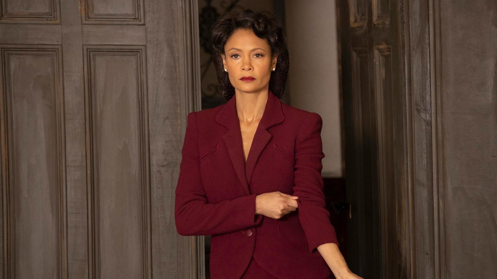 极速与热血的碰撞，巴林F1风暴与苏格兰绿茵奇迹的双重战场